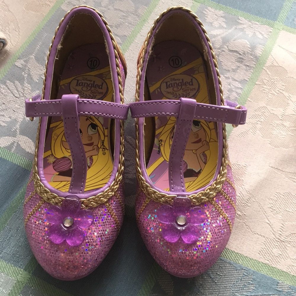 Tangled Disney wedges!!! So cute